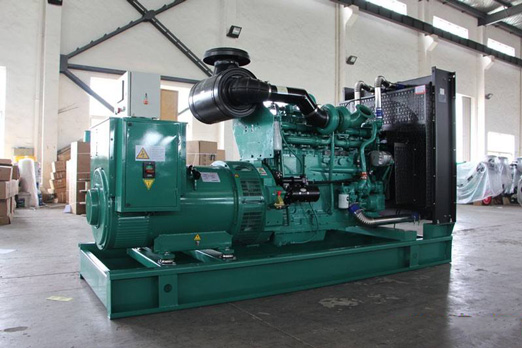 盘锦320kw康明斯柴油发电车出租组图片 盘锦320kw康明斯柴油发电车出租组图片